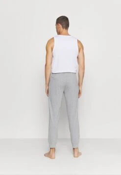 Pier One 2 Pack - Pyjamabroek - Mottled Dark Grey/Mottled Grey -Pier One 19d064d2851f4acfa521ce0576d2c8f9 scaled