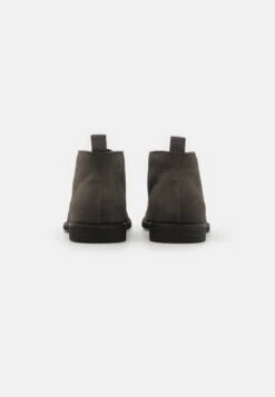 Pier One Unisex - Sportieve Veterschoenen - Grey -Pier One 1a69c3b5a7ed49d2869b1ff1aeeb8355 scaled