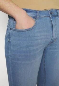 Pier One Jeansshort - Light Blue Denim -Pier One 1df2a90eecf2418dbf597fb40ff6332a scaled