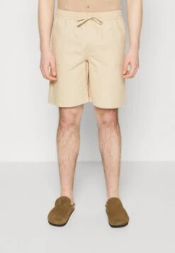 Pier One Shorts - Off-White