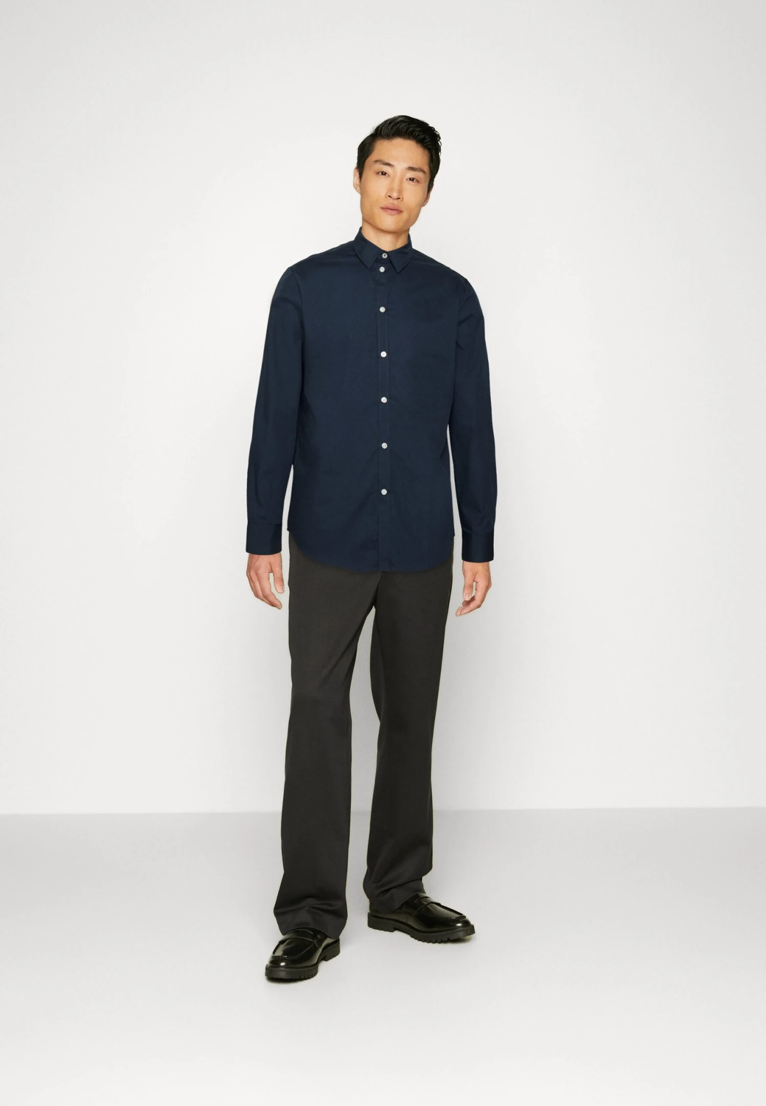 Pier One 3 Pack - Zakelijk Overhemd - White/Light Blue/Dark Blue 1 Pier One 3 Pack - Zakelijk Overhemd - White/Light Blue/Dark Blue