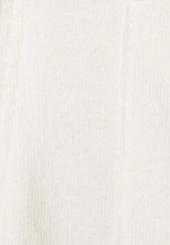 Pier One Cargobroek - White -Pier One 2d1c3c8150a443e1bc64661db75ba820 scaled