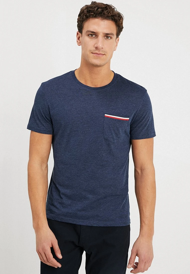 Pier One T-Shirt Basic - Mottled Dark Blue 1 Pier One T-Shirt Basic - Mottled Dark Blue