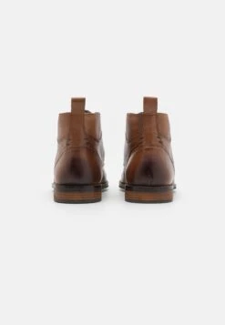Pier One Leather - Veterboots - Cognac -Pier One 3f8a750305bf4f36928deb47e77a5c7b scaled