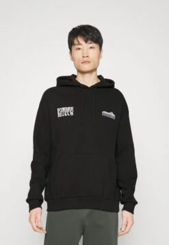 Pier One Wood Hoodie - Hoodie - Black