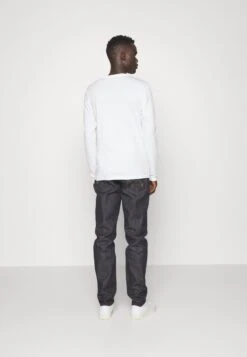 Pier One 3 Pack Unisex- Longsleeve - White/Dark Blue/Bordeaux -Pier One 43cf2e00749049d682515fcf1ae3a1d2 scaled