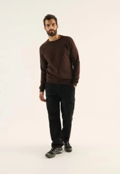 Pier One -Pier One 462c525d136e4be8970a588a03c32813 scaled