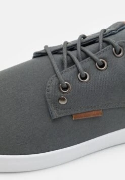 Pier One Unisex - Sneakers Laag - Grey -Pier One 48278368258a4d6fb952e253fa22ff47 scaled