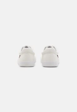 Pier One Unisex - Sneakers Laag - White -Pier One 4875ff60289d451696f32d2c44634d4c scaled