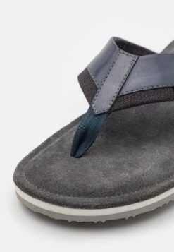 Pier One Leather - Teensandalen - Blue -Pier One 50c49d2b3015483b8a98ff7b74229b5f scaled