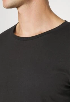 Pier One 2 Pack - Longsleeve - Black/Mottled Dark Grey -Pier One 58d184c68d6a4efb93849263615dae84 scaled