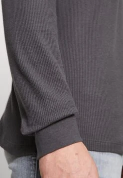 Pier One Longsleeve - Dark Grey -Pier One 5e29e8bda1724e309915d689ea2c9f98 scaled