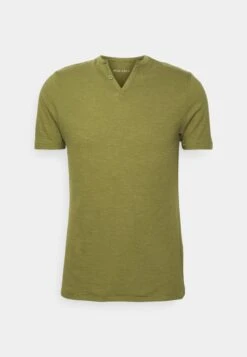 Pier One T-Shirt Basic - Green -Pier One 611db45e3c334da9a16cf24a6bc47cf9 scaled