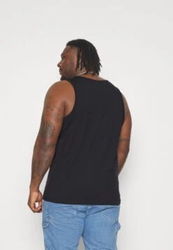 Pier One 3 Pack- Top - Black/Grey/Khaki -Pier One 7a4b9a771d0b45f9a0b4280e8427ba0a scaled