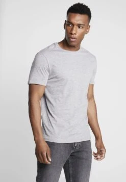 Pier One 5 Pack - T-Shirt Basic - Mottled Bordeaux/White -Pier One 7eba97ea5a88465da953c1134f452ef3 scaled