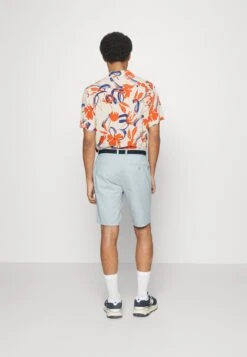 Pier One Shorts - Light Blue 7 Pier One Shorts - Light Blue -Pier One 85c8acd4ec2547ee9532718566d688e0 scaled