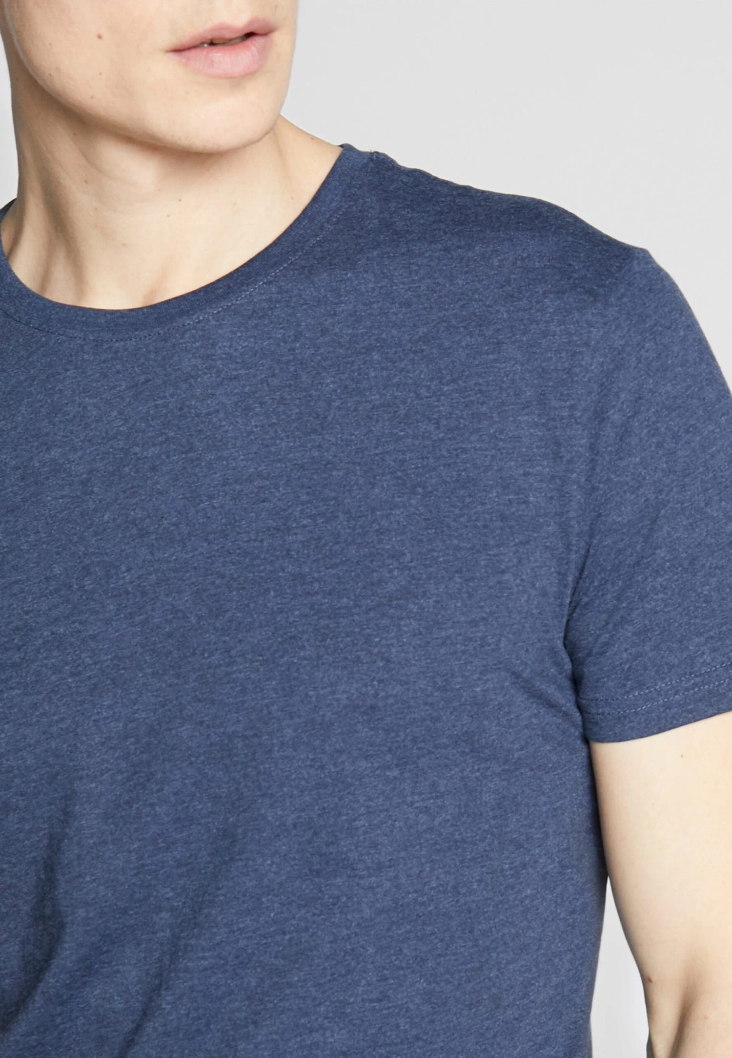 Pier One 3 Pack - T-Shirt Basic - Black/White/Blue 5 Pier One 3 Pack - T-Shirt Basic - Black/White/Blue - Afbeelding 5