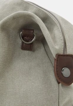 Pier One Unisex - Reistas - Grey -Pier One 896d06a64f994c4ca29738295cd48410 scaled