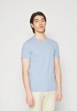 Pier One 5 Pack - T-Shirt Basic - Black/Light Blue/Khaki/Mint/Beige -Pier One 8c49d9ad5dfa45daae3da177619dd20c scaled