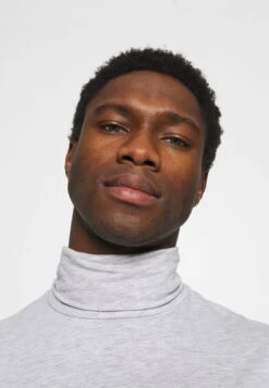 Pier One Longsleeve - Mottled Grey -Pier One 8c84b3b393ad43e1b353ea24942d7d53 scaled