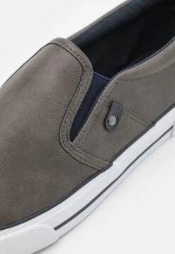 Pier One Unisex - Sneakers Laag - Grey -Pier One 8f4c3bab60a8427abbcea954eebfdf86 scaled