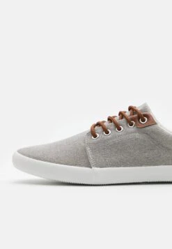 Pier One Unisex - Sneakers Laag - Light Grey -Pier One 8f5660aa856d43a69db14e309615dd5c scaled