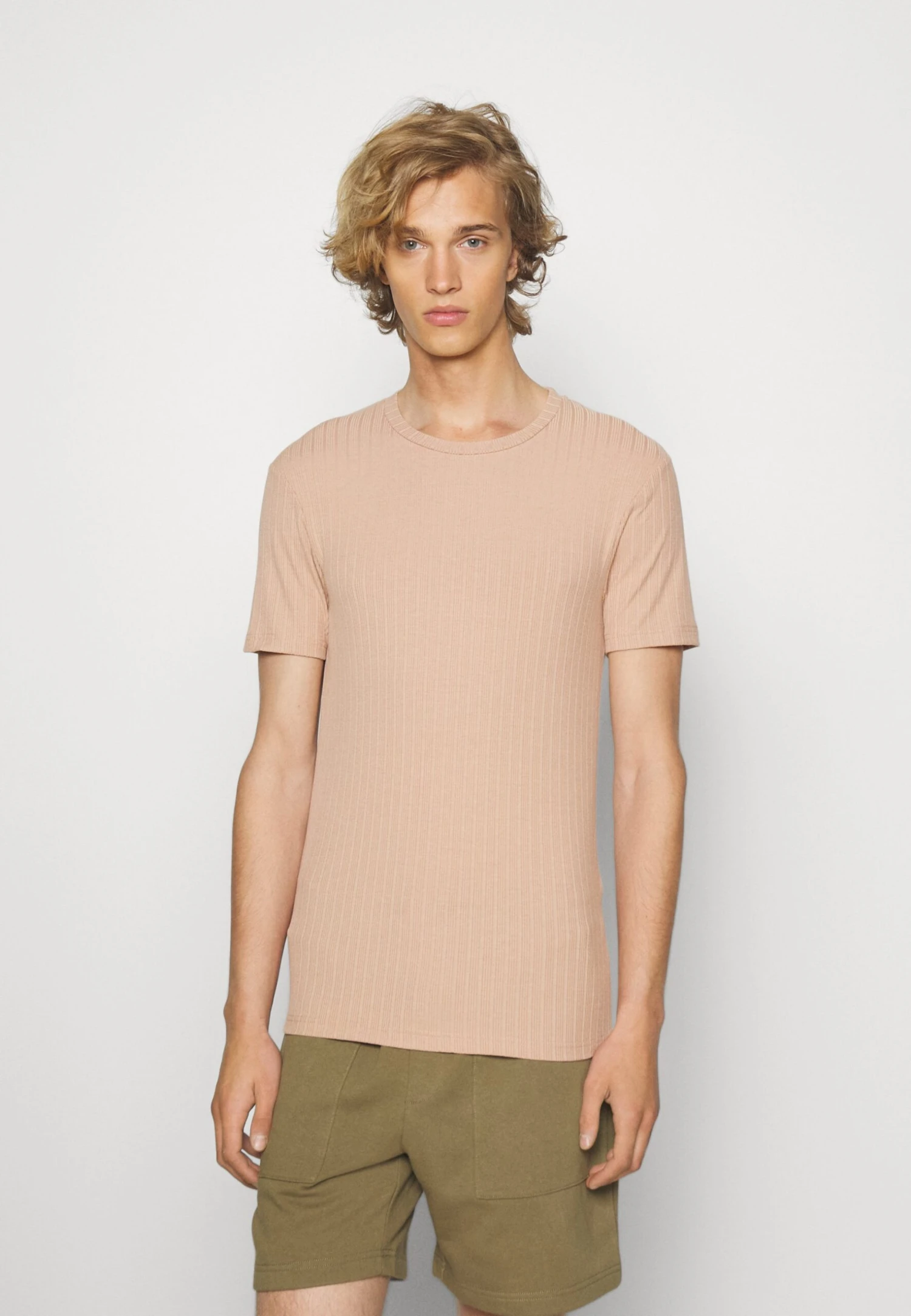 Pier One T-Shirt Basic - Taupe 1 Pier One T-Shirt Basic - Taupe