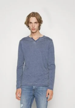 Pier One Longsleeve - Blue
