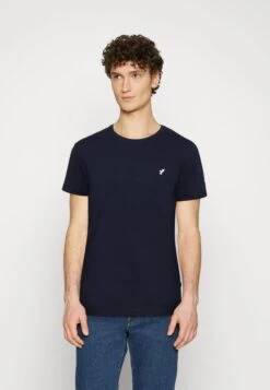 Pier One 5 Pack - T-Shirt Basic - Beige/White/Light Blue -Pier One 9dc3e14f619a45f68f738495a470ed1c scaled