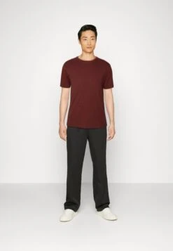 Pier One 7 Pack - T-Shirt Basic - Black/Dark Blue/Dark Green