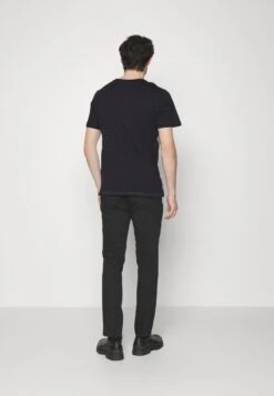 Pier One T-Shirt Print -Black -Pier One a279231ff169482c85317e675105ef98 scaled