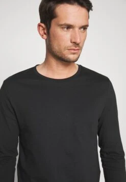 Pier One 2 Pack - Longsleeve - White/Black -Pier One abe5f01df1c144a5b727bffa4e9f9909 scaled