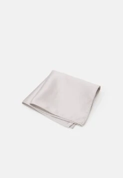 Pier One Set - Overige Accessoires - Silver -Pier One ac188c39a46c41b28b7968f88d050584 scaled