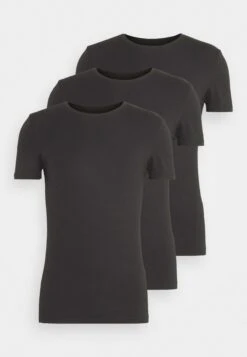 Pier One 3 Pack Muscle Fit- T-Shirt Basic - Black 8 Pier One 3 Pack Muscle Fit- T-Shirt Basic - Black -Pier One ae0e343dfa2647b68dad7cd6f5e6671e scaled