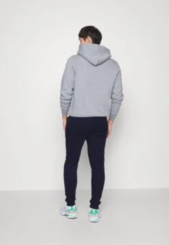 Pier One 2 Pack - Trainingsbroek - Dark Blue 9 Pier One 2 Pack - Trainingsbroek - Dark Blue -Pier One b0d8d1a2f7ed45f581c1647a1e7c9884 scaled