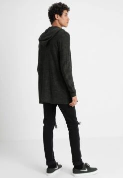 Pier One Vest - Black/Olive -Pier One b1c42fa61d4b4b0ab71ca3de14a4aa30 scaled