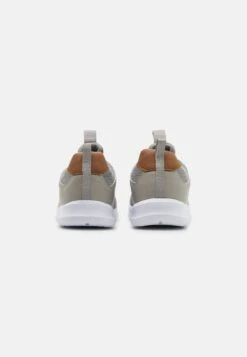 Pier One Sneakers Laag - Light Grey -Pier One b32d823083954dad9c3bfe71ef720aca scaled