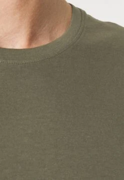 Pier One 2 Pack - Top - Black/Khaki -Pier One bd882977b4dd4e82ad06d1413148c577 scaled