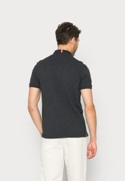 Pier One Tricolore Trim- Poloshirt - Dark Grey -Pier One c2b8c40eed12441fbba9aec53cc940c4 scaled