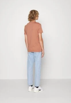 Pier One 5 Pack - T-Shirt Basic - Stone/Blue/Mottled Light Grey - -Pier One c9bae0fa22bc47bbb8680e205bc25866 scaled