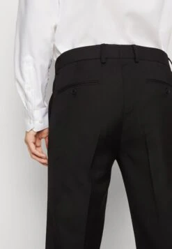 Pier One Kostuum - Black -Pier One cb2ee85aa433413f94a730315c37b875 scaled