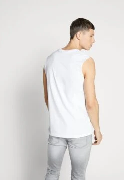 Pier One 2 Pack - Top - White/Black -Pier One d0b4dab63b5548078a8543a3eca09f0c scaled