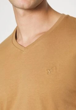 Pier One V Neck Bird Tonal 3 Pack - T-Shirt Basic - Light Brown/White/Dark Blue -Pier One dbb41cfafe134396801079ad8aaa0b0b scaled
