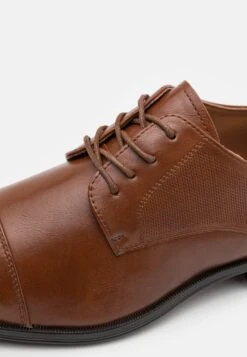 Pier One Veterschoenen - Tan 11 Pier One Veterschoenen - Tan -Pier One ddd20fd106f84a83a55fed5e71a76901 scaled