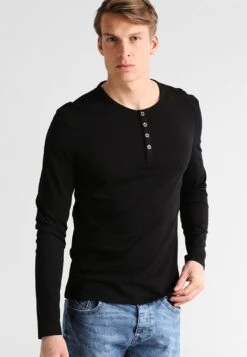 Pier One Longsleeve - Black