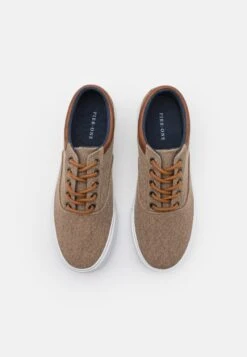 Pier One Sneakers Laag - Taupe -Pier One e9072030cb6f46b8b971518332e5e666 scaled