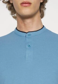 Pier One T-Shirt Basic - Light Blue 11 Pier One T-Shirt Basic - Light Blue -Pier One ea582234adf1436e894021c337bea15e scaled