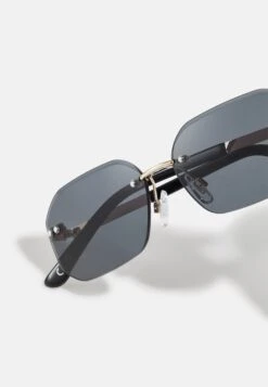 Pier One Unisex - Zonnebril - Black -Pier One ec1440da36d84c4cab411fe4e36066e2 scaled