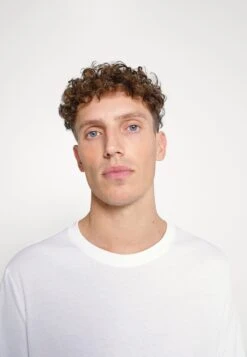 Pier One 5 Pack - Longsleeve - Blue/White/Beige/Olive -Pier One ef1959c0f5924fb7995aa0f089265895 scaled