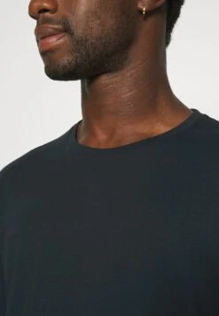 Pier One 2 Pack - Longsleeve - Olive/Dark Blue -Pier One f69abb7916144e8aa0b01718277e8c4a scaled